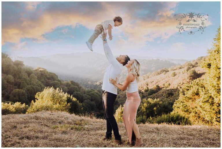 Gorgeous lifestyle family portraits by Nightingale Photography in the Bay Area