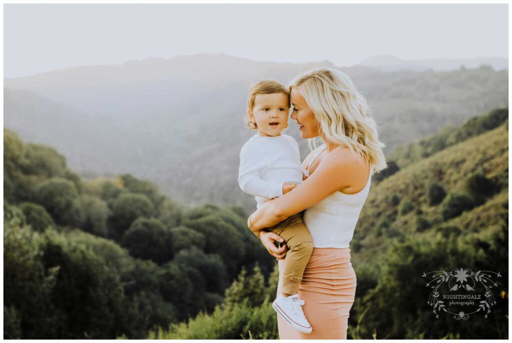 Gorgeous lifestyle family portraits by Nightingale Photography in the Bay Area