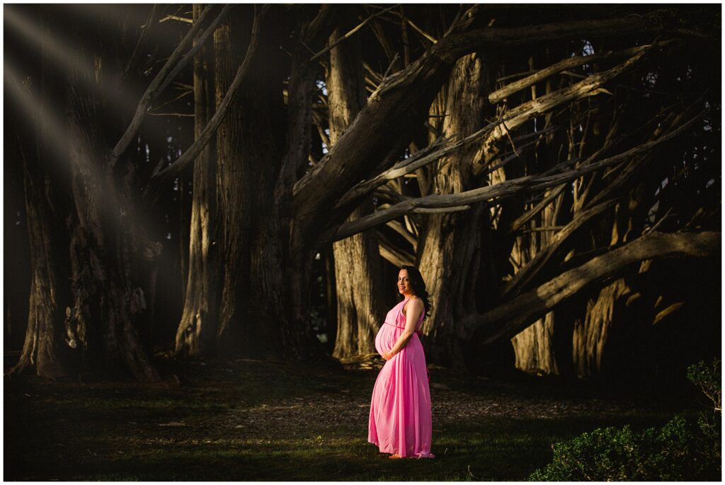 what-to-wear-for-maternity-photos