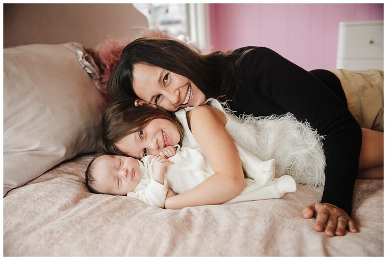 sibling-newborn-photos